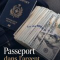 Passeport français sur une table avec des accessoires de voyage autour