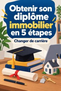 Femme souriante tenant un document de licence immobilière, représentant une nouvelle carrière.